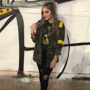 Meet your Posher, Jace